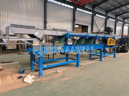 Długa odległość 600 mm szerokość ze stali nierdzewnej 304 Leaf Spring ekscentryczny zrównoważony transporter drgający dla 25 ton soli na godzinę